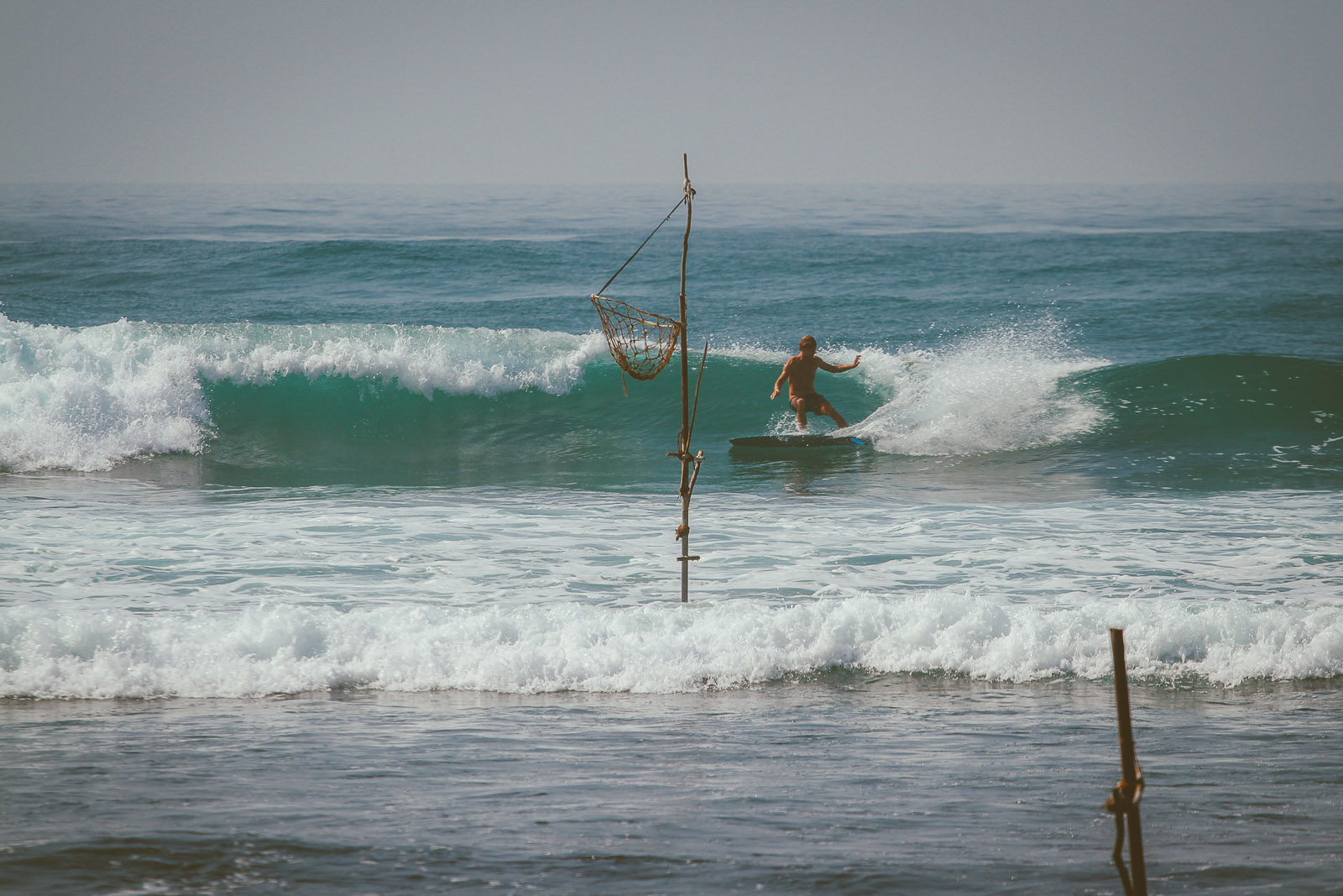 Sri Lanka-Ahangama-Kabalana-The rock-Surf-Barrel-Big swell-Midigama-Surfing-travel-blog-IMG_9326
