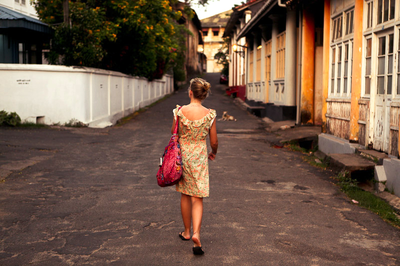 Sunshinestory; Rasi & Catharine (THe oLD RaiLwAy) on Sri Lanka