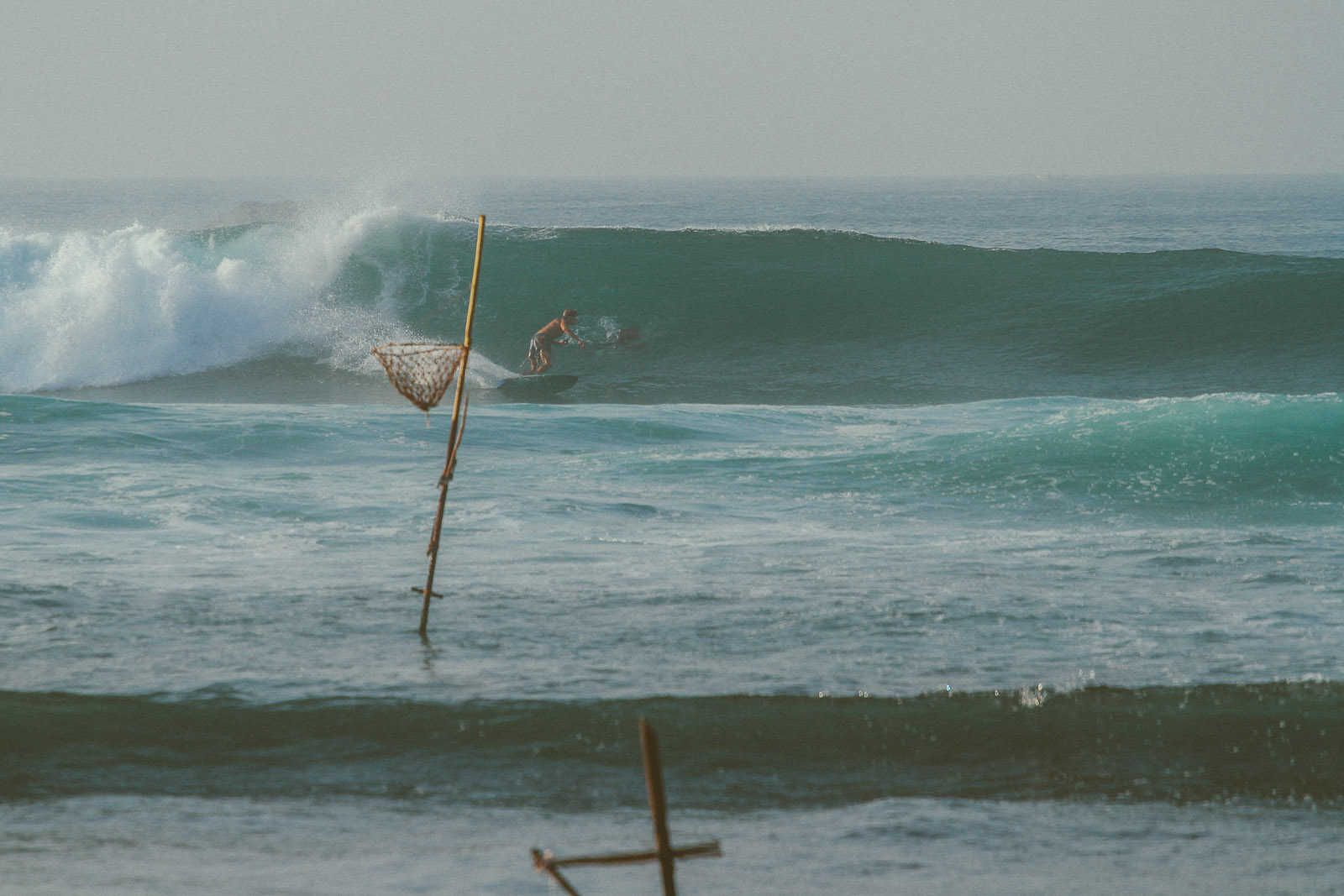 Sri Lanka-Ahangama-Kabalana-The rock-Surf-Barrel-Big swell-Midigama-Surfing-travel-blog-IMG_8799