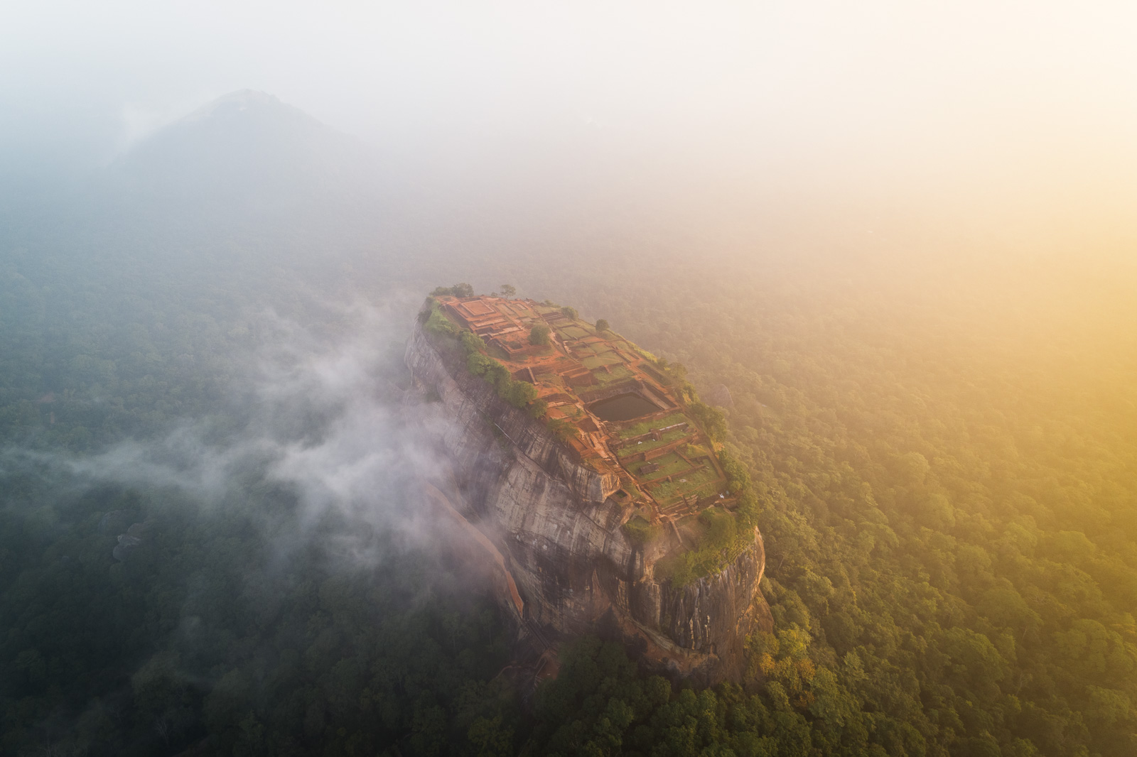 lions-rock-sri-lanka