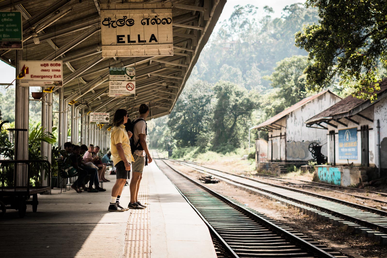 train-station-ella-sri-lanka