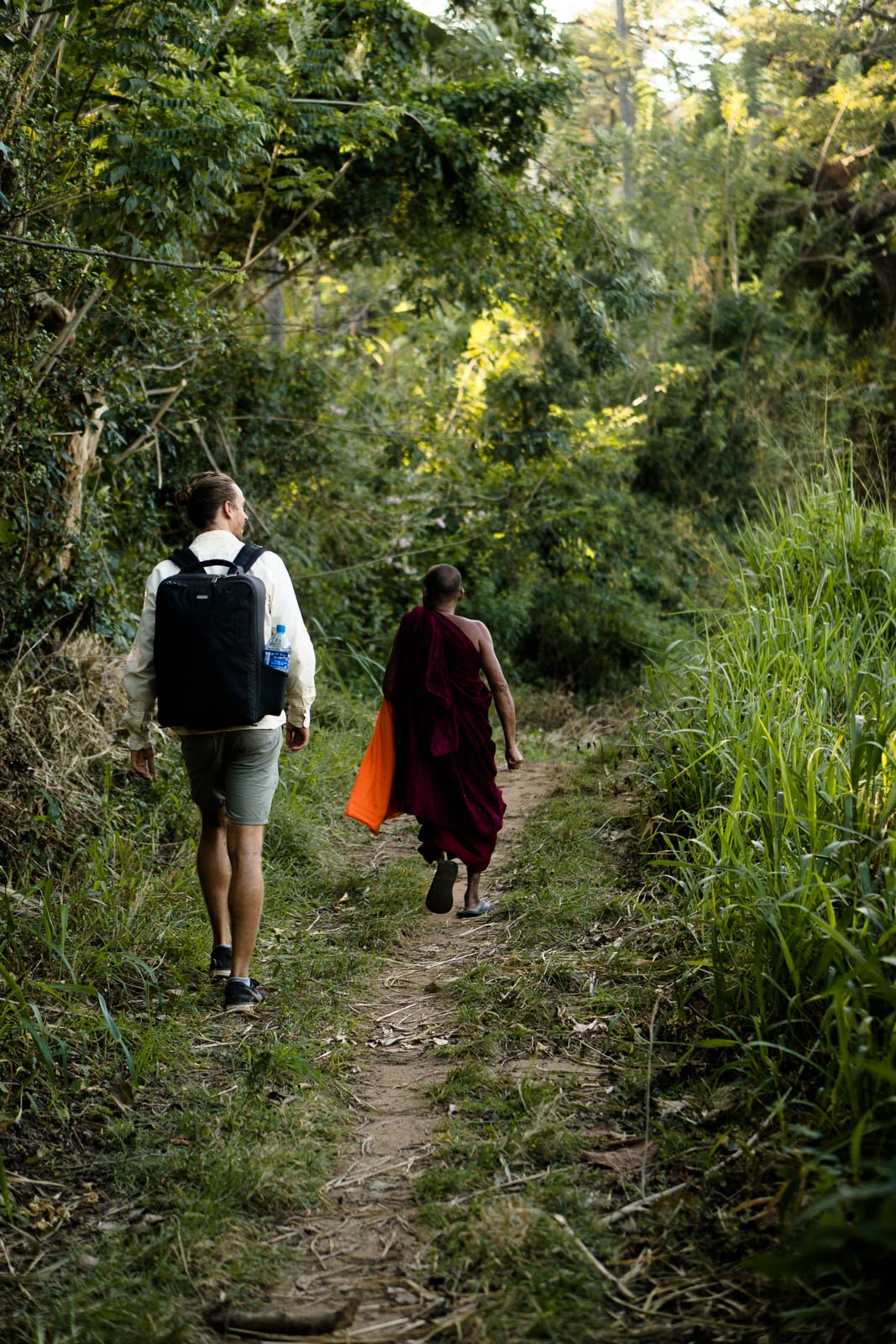 monk-sri-lanka