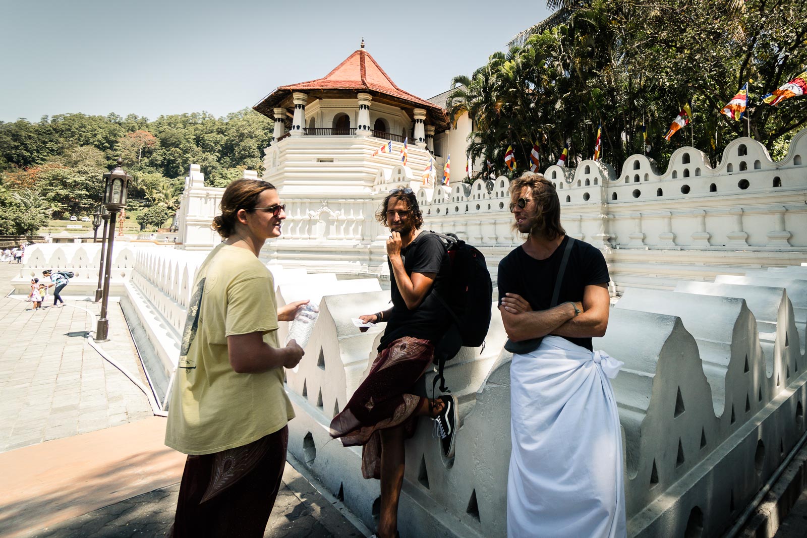 temple-of-tooth-sri-lanka